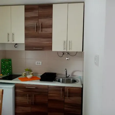 Apartment Tajna