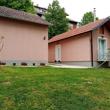 Apartment Tajna