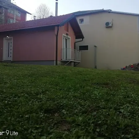 Apartment Tajna *